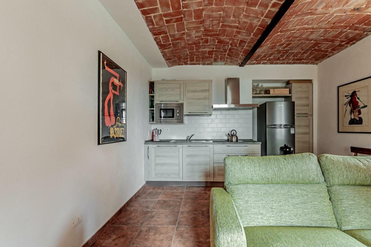 Modern Farmhouse Apartment Montabone Luaran gambar